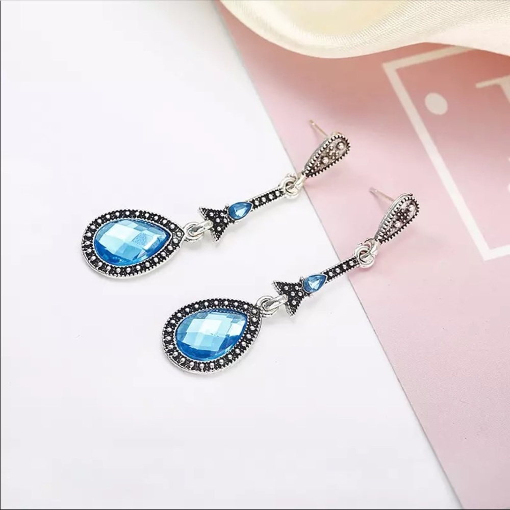 Enchanting Blue Crystal Drop Silver Earrings - Picture 3 of 7